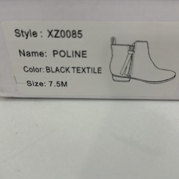 Stillieve Black ankle booties with side zipper, NEW, size 7.5 - Picture 5 of 5